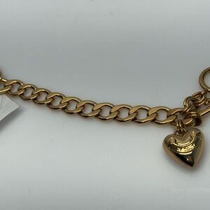 JUICY COUTURE GOLD TONE CHARM BRACELET WITH HEART & J CHARMS 7"